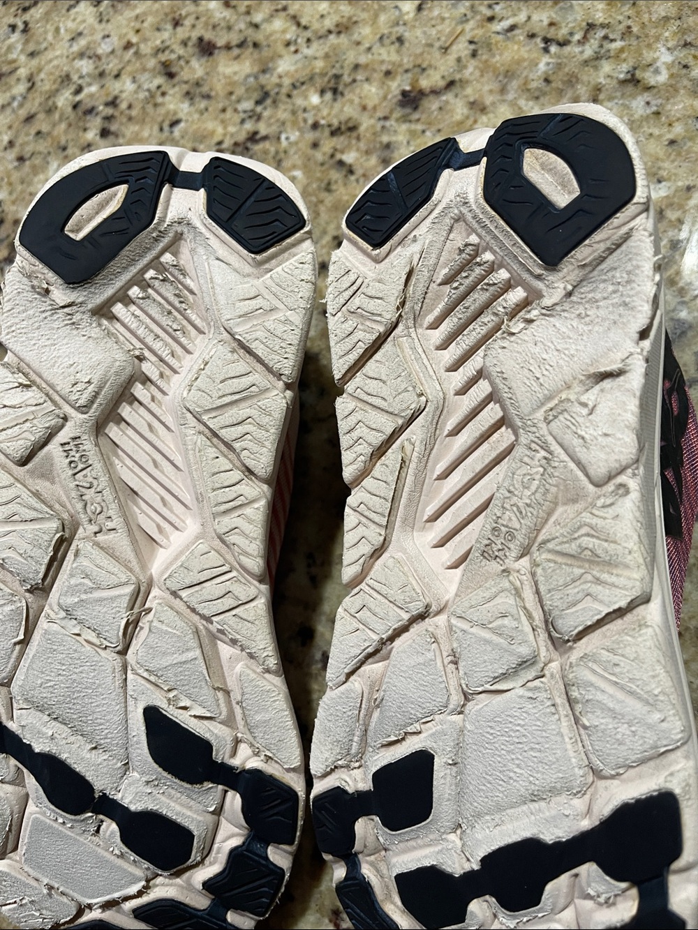 Hoka One One Rincon - Picture 8 of 11